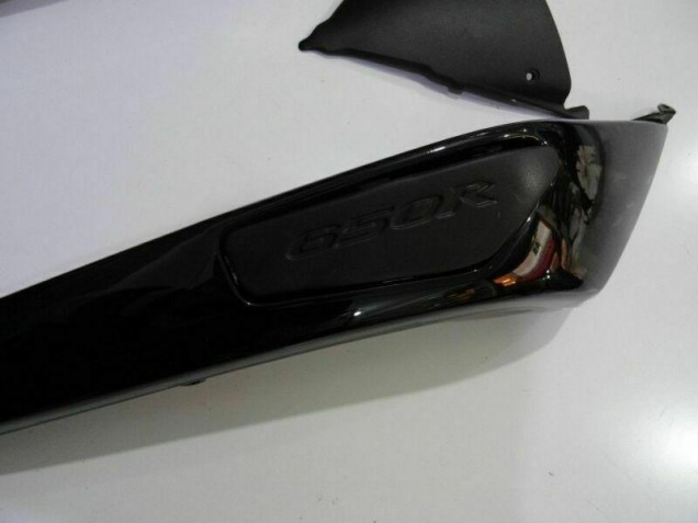 Noir Carénage Moto EX650 09-11 Noir Carénage Moto EX650 09-11